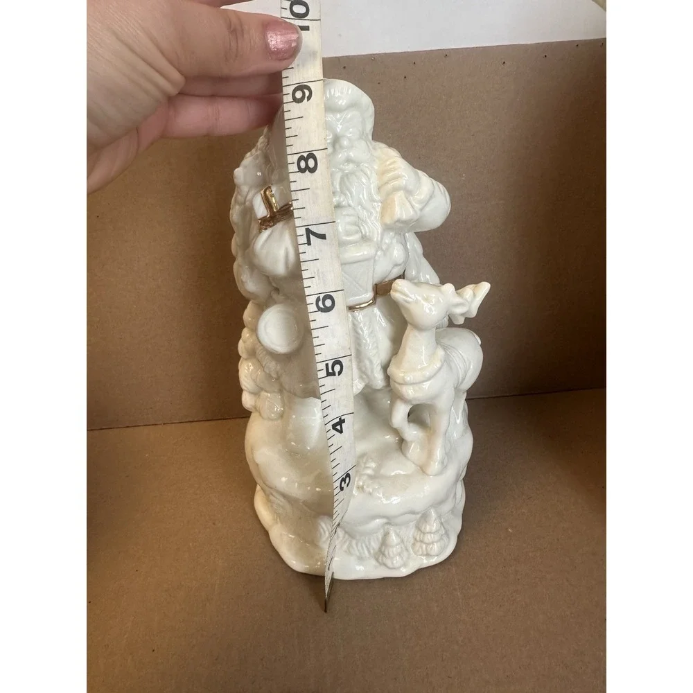 Vtg White Glazed Ceramic Porcelain Santa Claus Reindeer Lantern Figurine 9.5